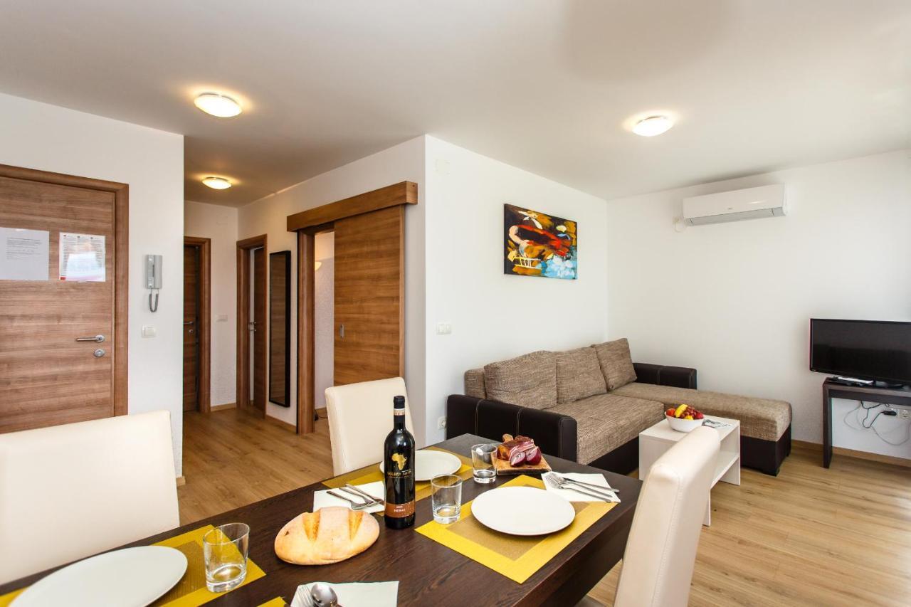 Luxury Palmer Residence Krk Dobrinj Exterior photo